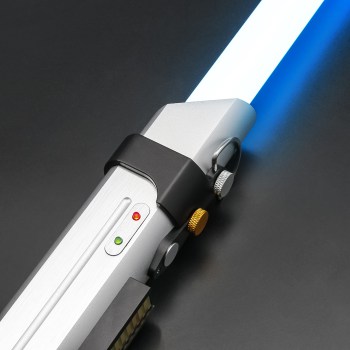 Replica lightsaber_Anakin ROTC_9.jpg