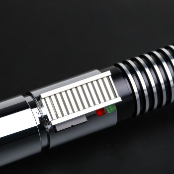 Replica lightsaber_Luke EP6 _2.jpg