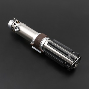 Replica lightsaber_Luke EP9_47.jpg